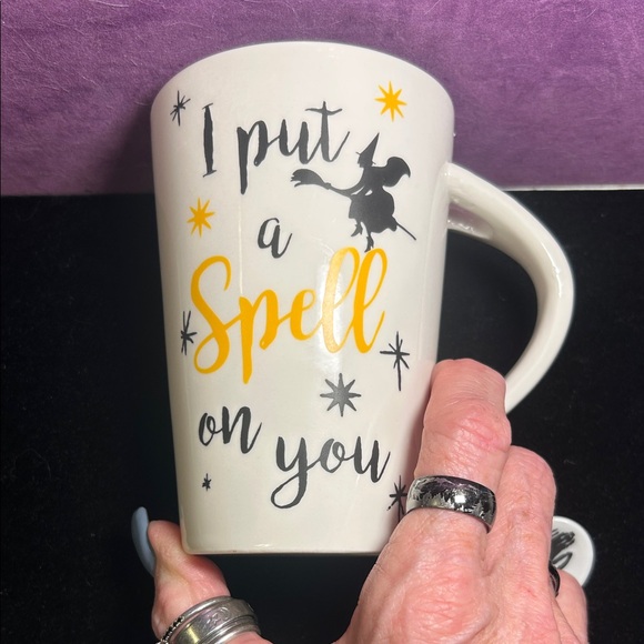 White 'I Put a Spell on You' Ceramic Mug with Spoon - Picture 5 of 6